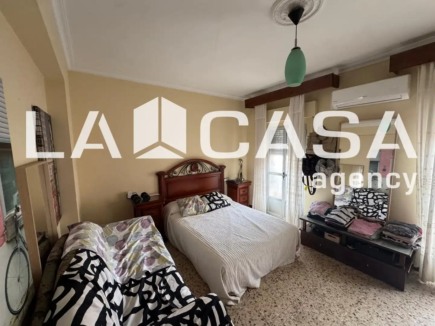 Habitación de Casa o chalet en venta en Sevilla con Aire acondicionado y Trastero