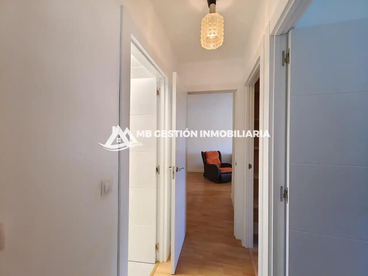 Wohnung zum Verkauf in Fuenlabrada mit Heizung, Terrasse und Schwimmbad