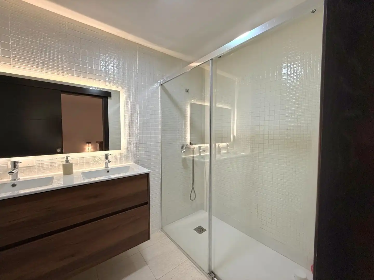 Baño de Casa adosada en venta en Agullent con Aire acondicionado, Calefacción y Amueblado