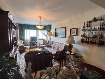 Flat with lift for sale in Avenida de Oza
