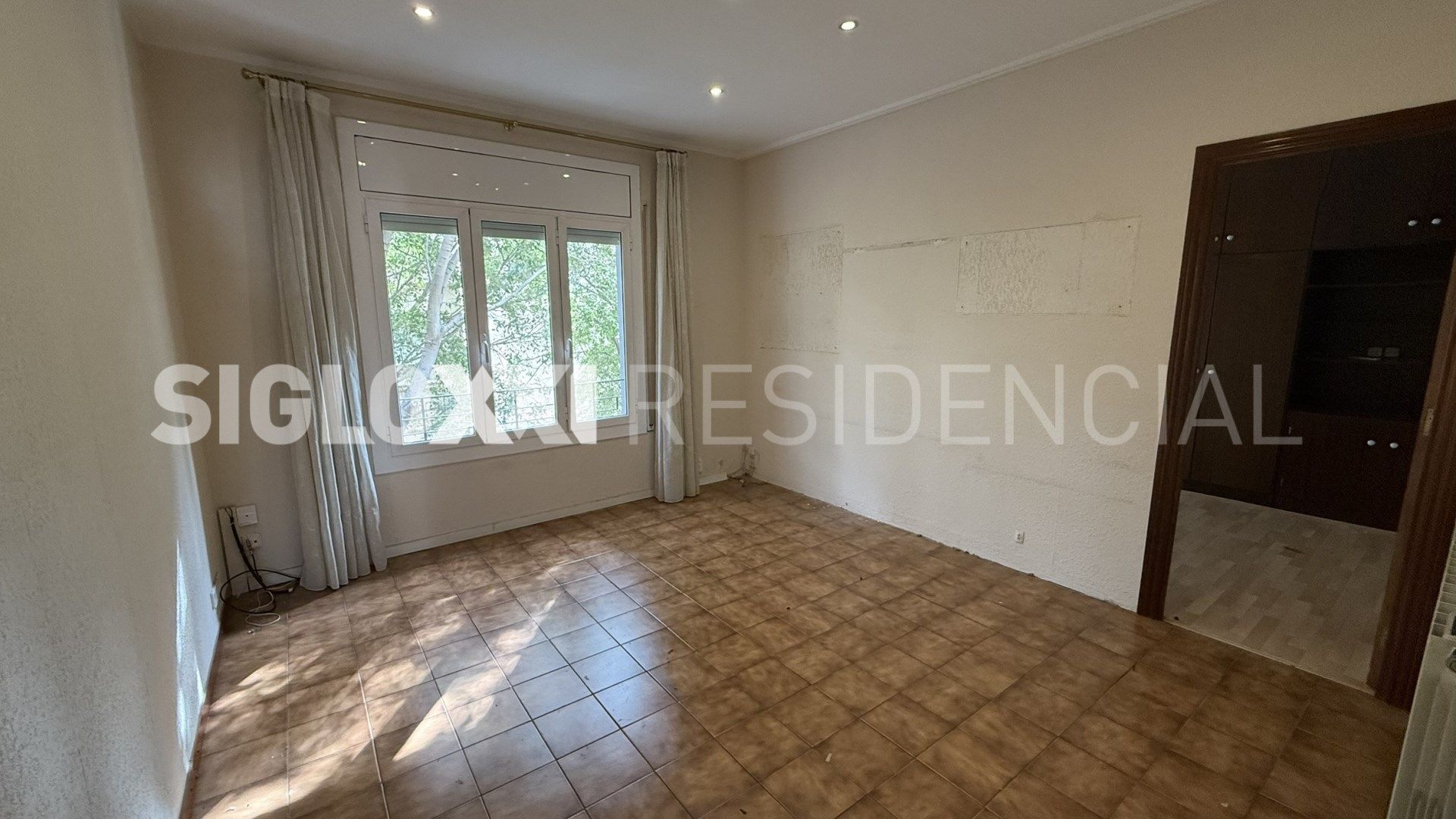 Flat for sale in RECTOR TRIADO, Hostafrancs, Sants - Montjuïc