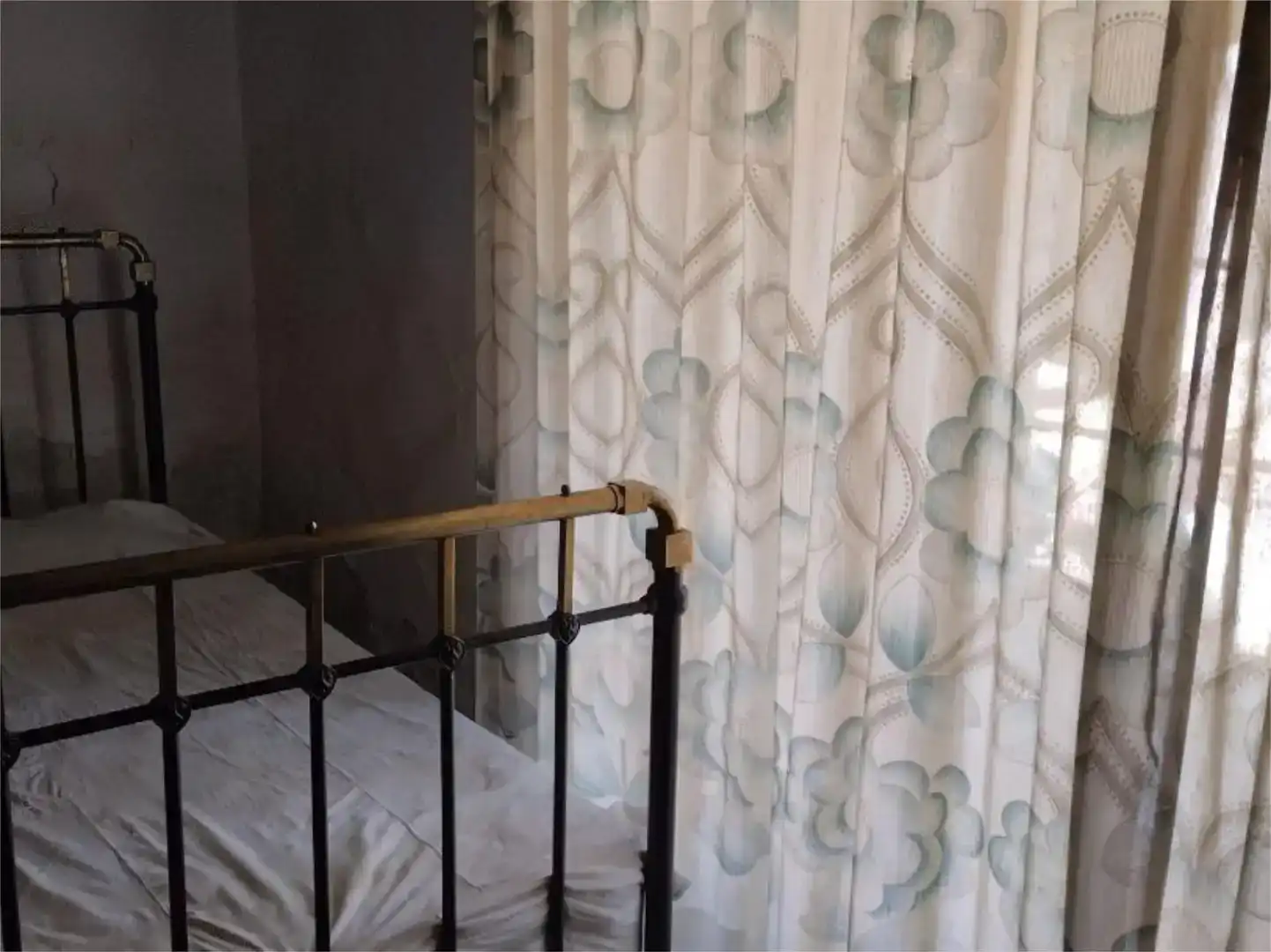 Habitación de Casa adosada en venta en Valdecasa con Jardín privado
