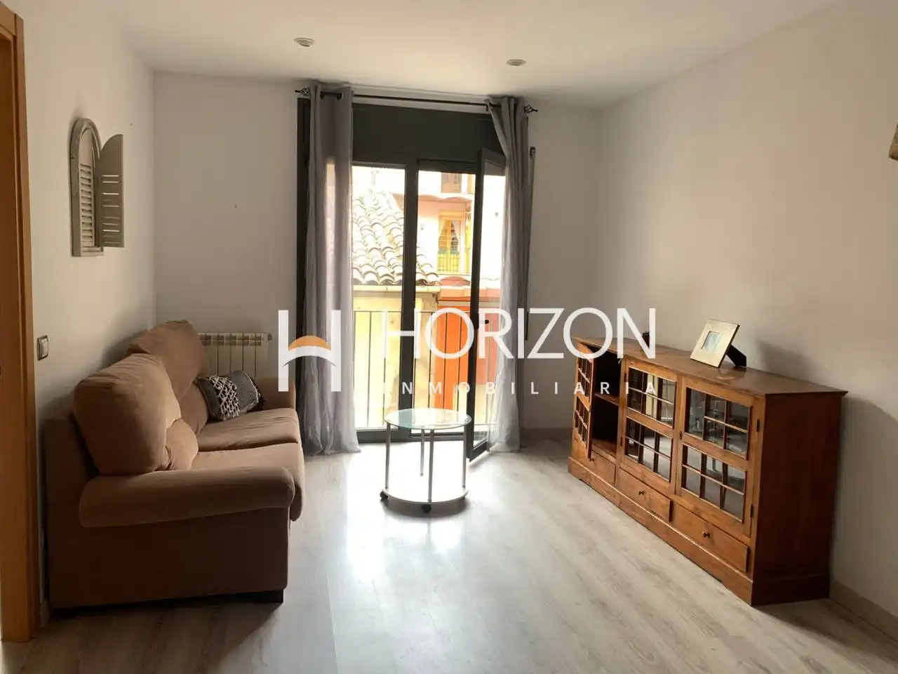 Sala de estar de Apartamento en venta en Ribes de Freser con Calefacción, Trastero y Amueblado