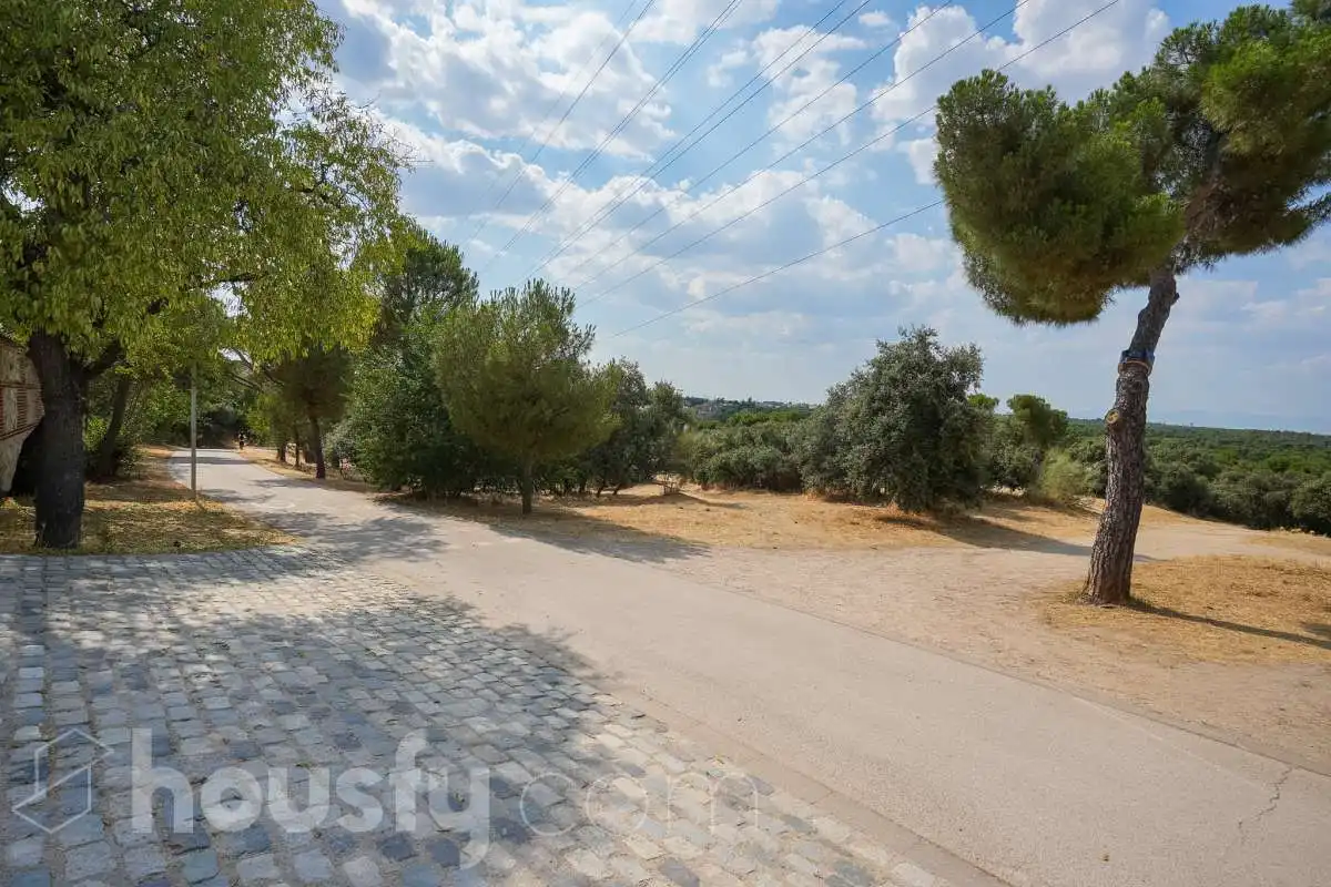 Flat for sale in Madrid  with Air Conditioner, Heating and Storage room