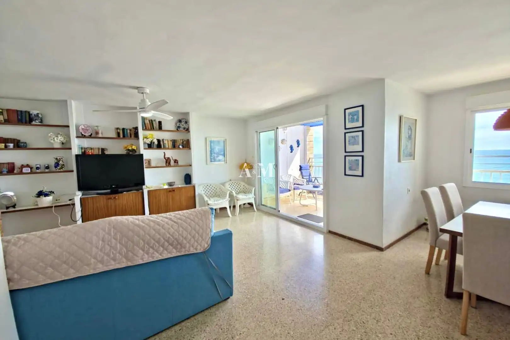Sala de estar de Piso de alquiler en Torrevieja con Aire acondicionado, Calefacción y Terraza