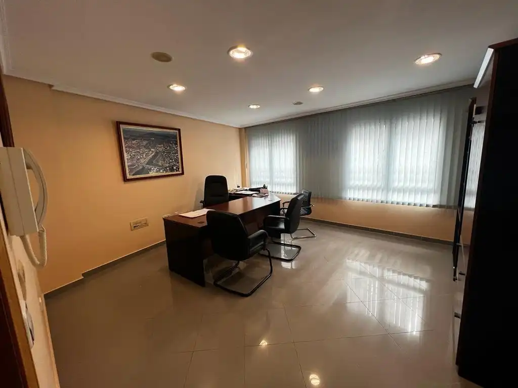Local comercial en venda a Calle de San Juan Apóstol 14, imagen 2