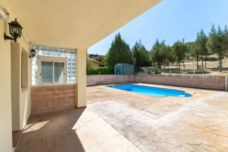Piscina de Casa o xalet en venda en Duruelo amb Calefacció, Terrassa i Piscina