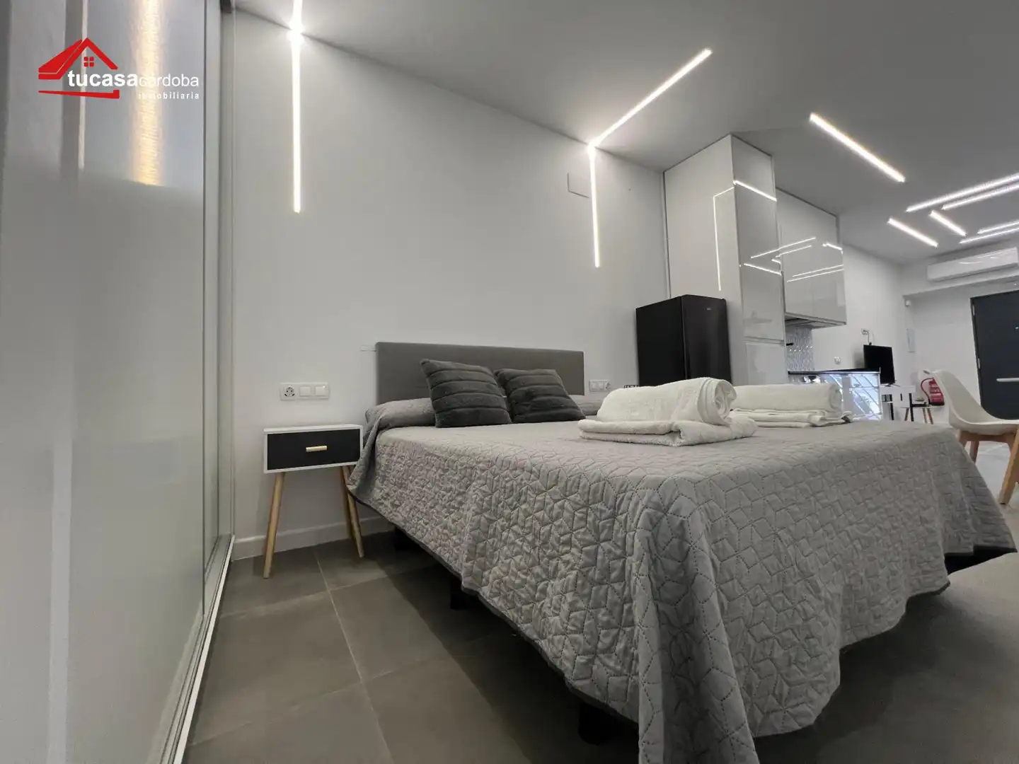 Dormitori de Apartament en venda en Córdoba amb Aire condicionat