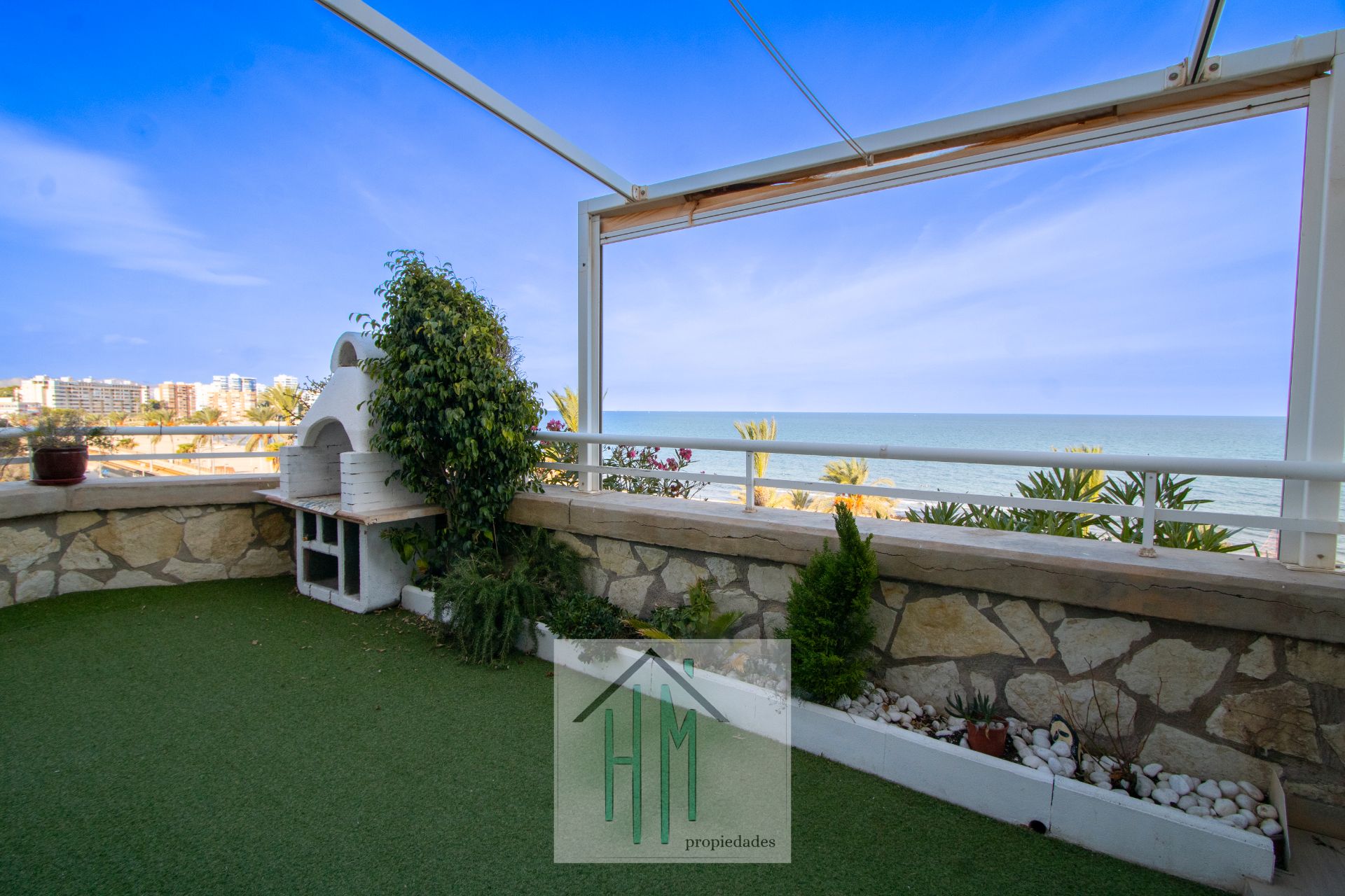 Terrassa de Planta baixa en venda en El Campello amb Aire condicionat, Jardí privat i Terrassa