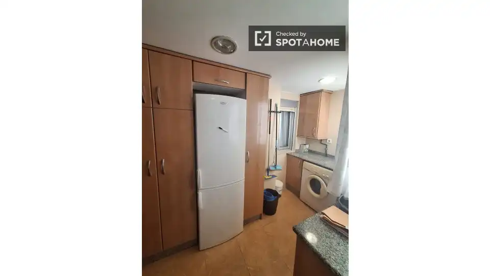 Kitchen of Flat for rent in Moncada  with Air Conditioner, Heating and Furnished