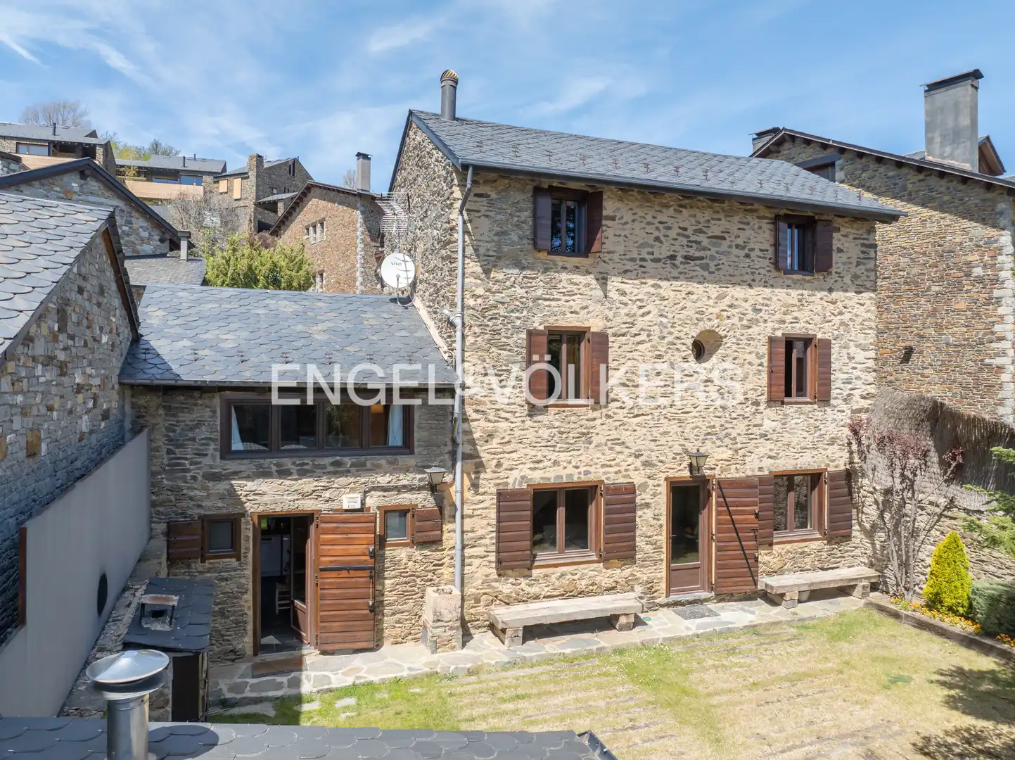 Vista exterior de Casa o chalet en venta en Bolvir con Calefacción, Jardín privado y Parquet