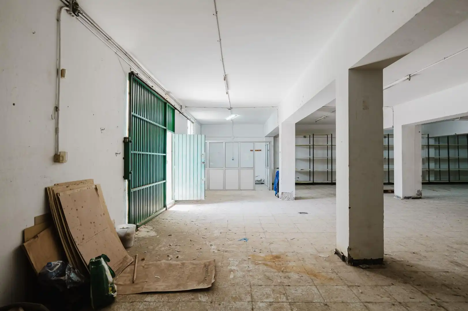 Business premises for sale in Avenida AVENIDA DE CARLOS V 32, imagen 43