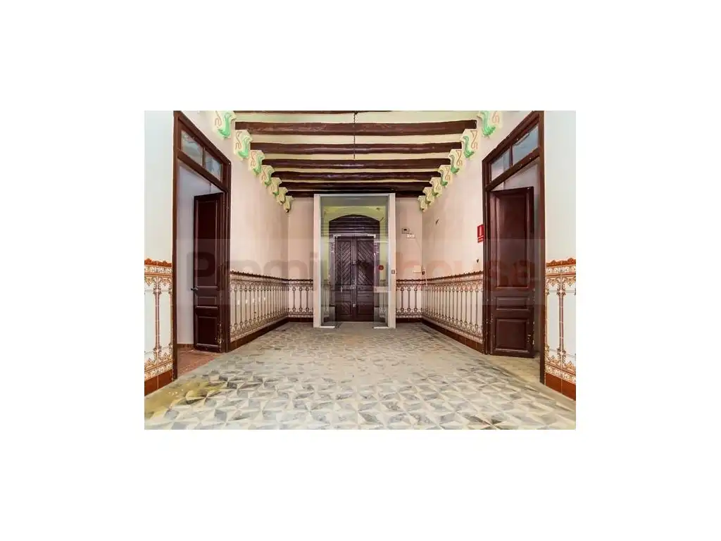 Detached house with pool for sale in Calle de Portugal, imagen 4