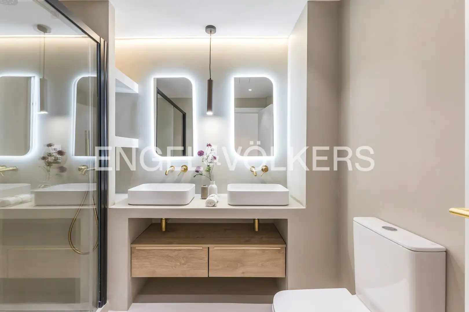 Baño de Piso en venta en Madrid con Aire acondicionado, Calefacción y Parquet