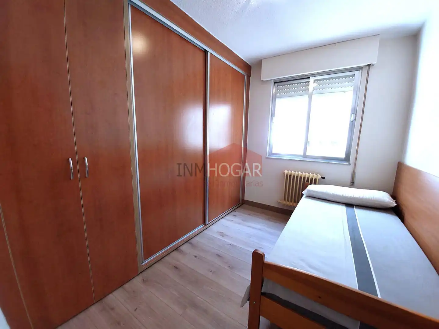 Habitación de Piso en venta en Ávila con Calefacción, Terraza y Trastero