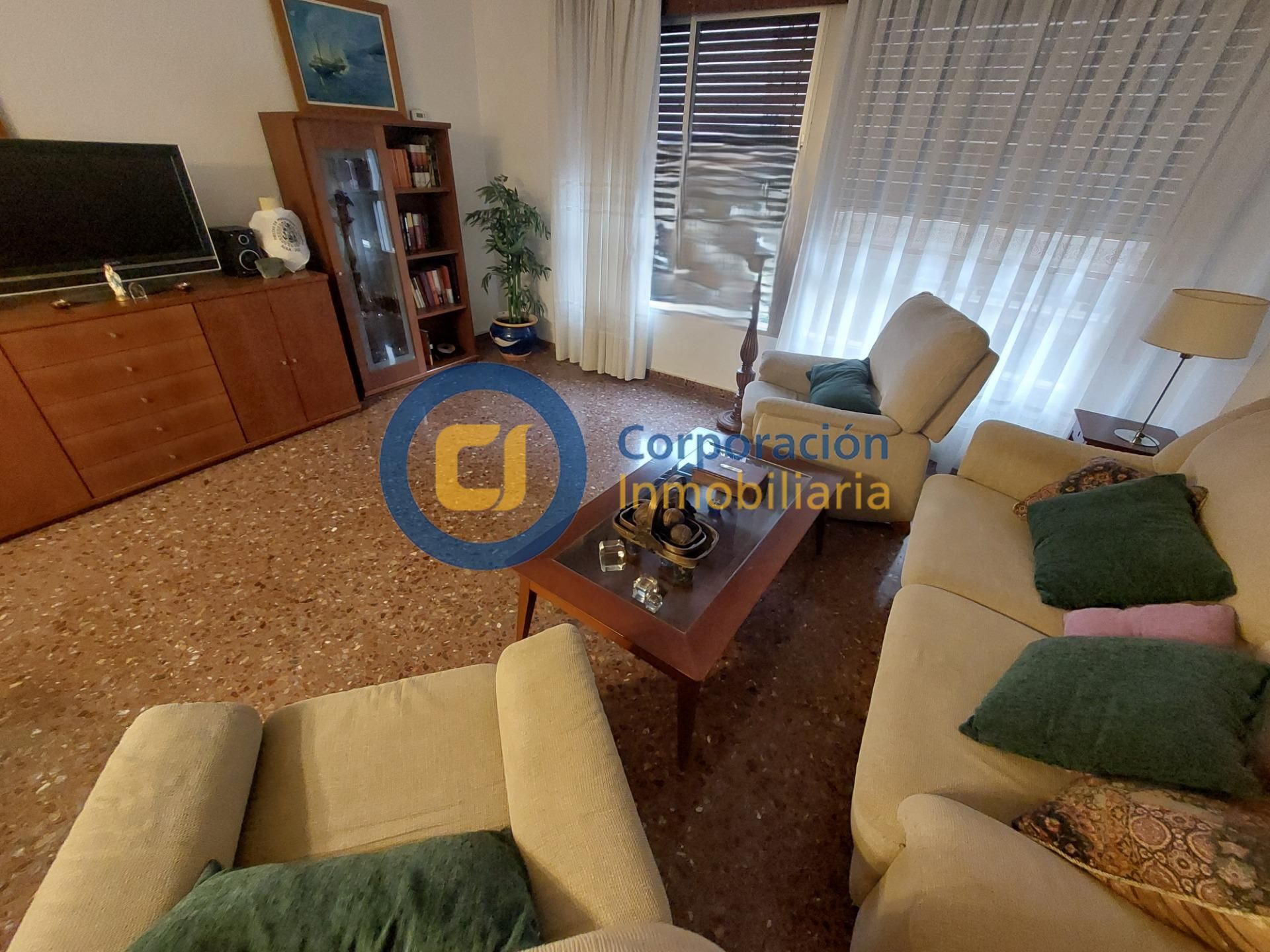 Sala d'estar de Pis en venda en Lorca amb Aire condicionat, Jardí privat i Balcó