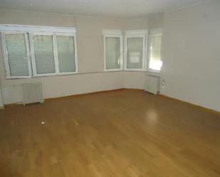 Living room of Flat for sale in Figueres