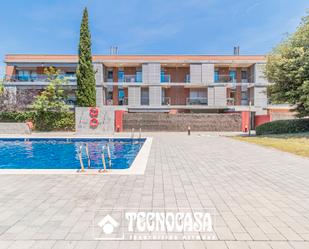 Swimming pool of Flat to rent in Sant Cugat del Vallès  with Air Conditioner, Terrace and Balcony