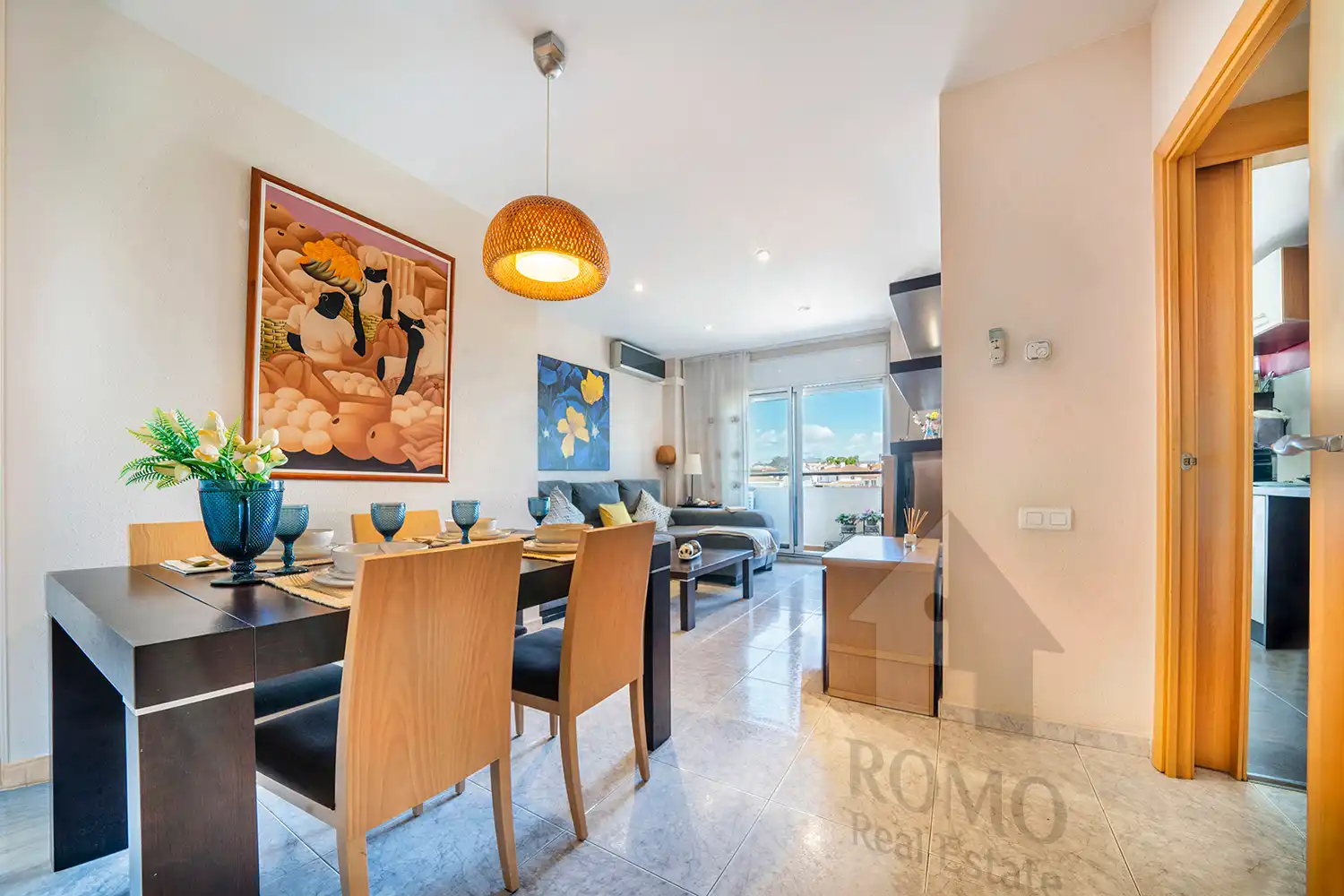 Flat with terrace for sale in Carrer de Ramoneda, imagen 3