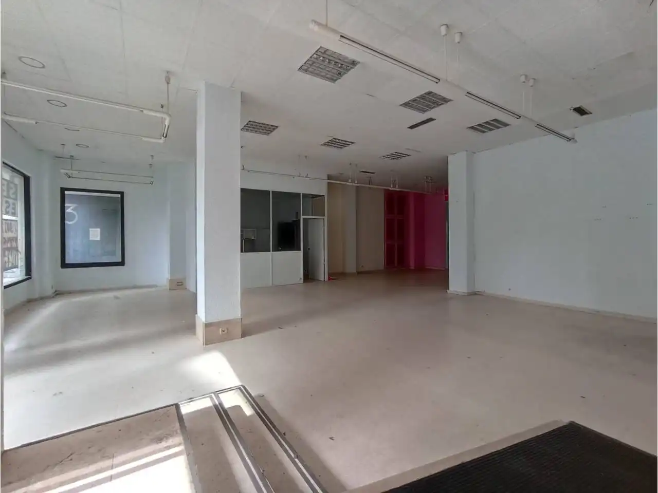 Business premises for sale in Calle Legión Española, imagen 14