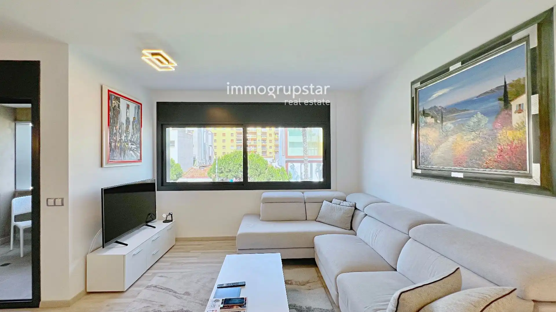 Sala d'estar de Apartament en venda en Castell d'Aro, Platja d'Aro i s'Agaró amb Aire condicionat, Calefacció i Terrassa