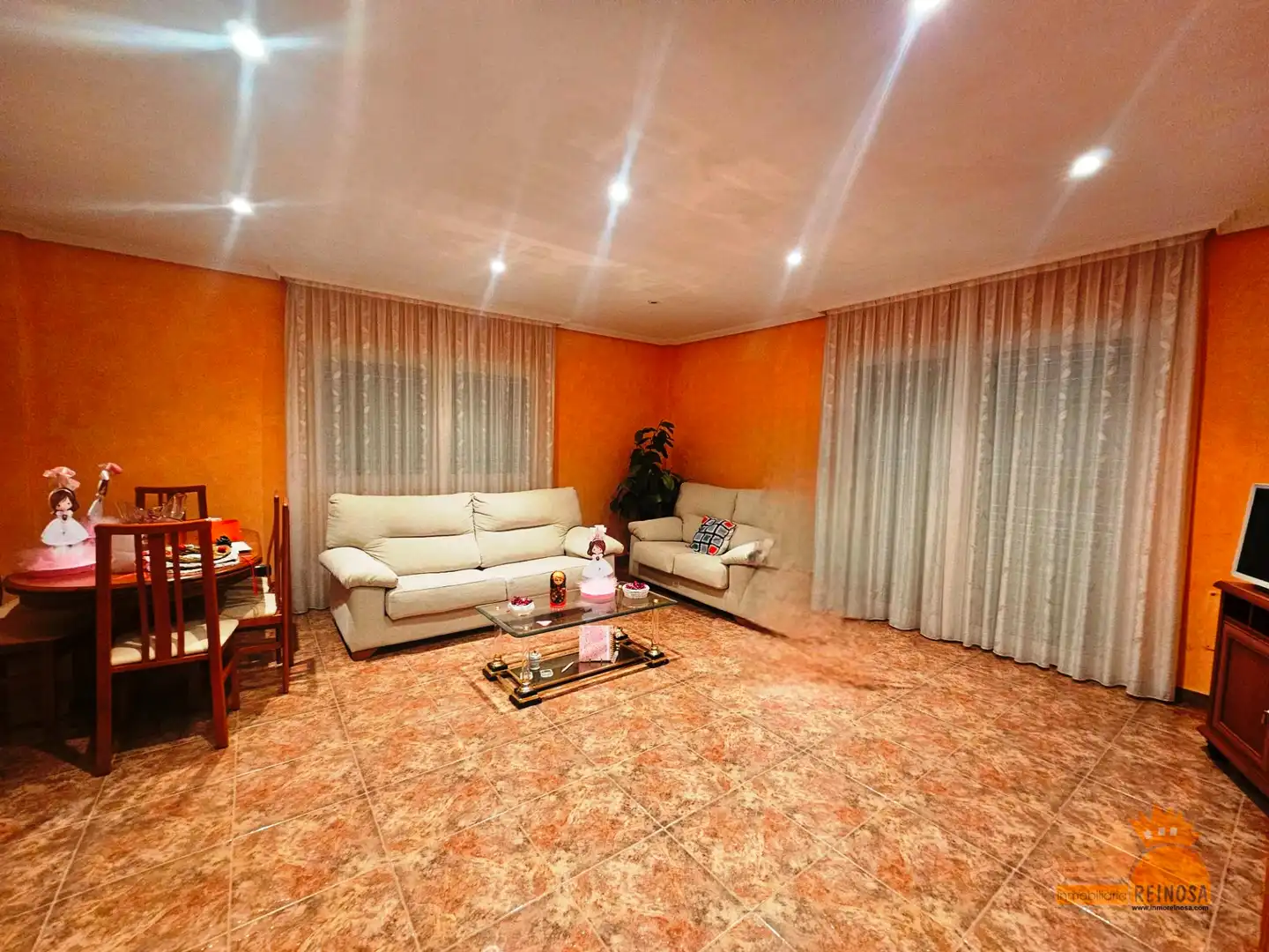 Sala d'estar de Casa o xalet en venda en Molina de Segura amb Aire condicionat, Jardí privat i Terrassa
