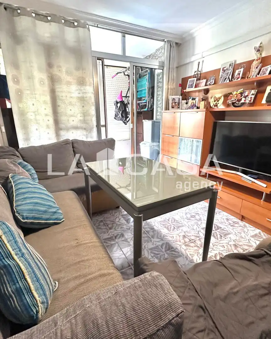 Living room of Flat for sale in Sevilla  with Terrace