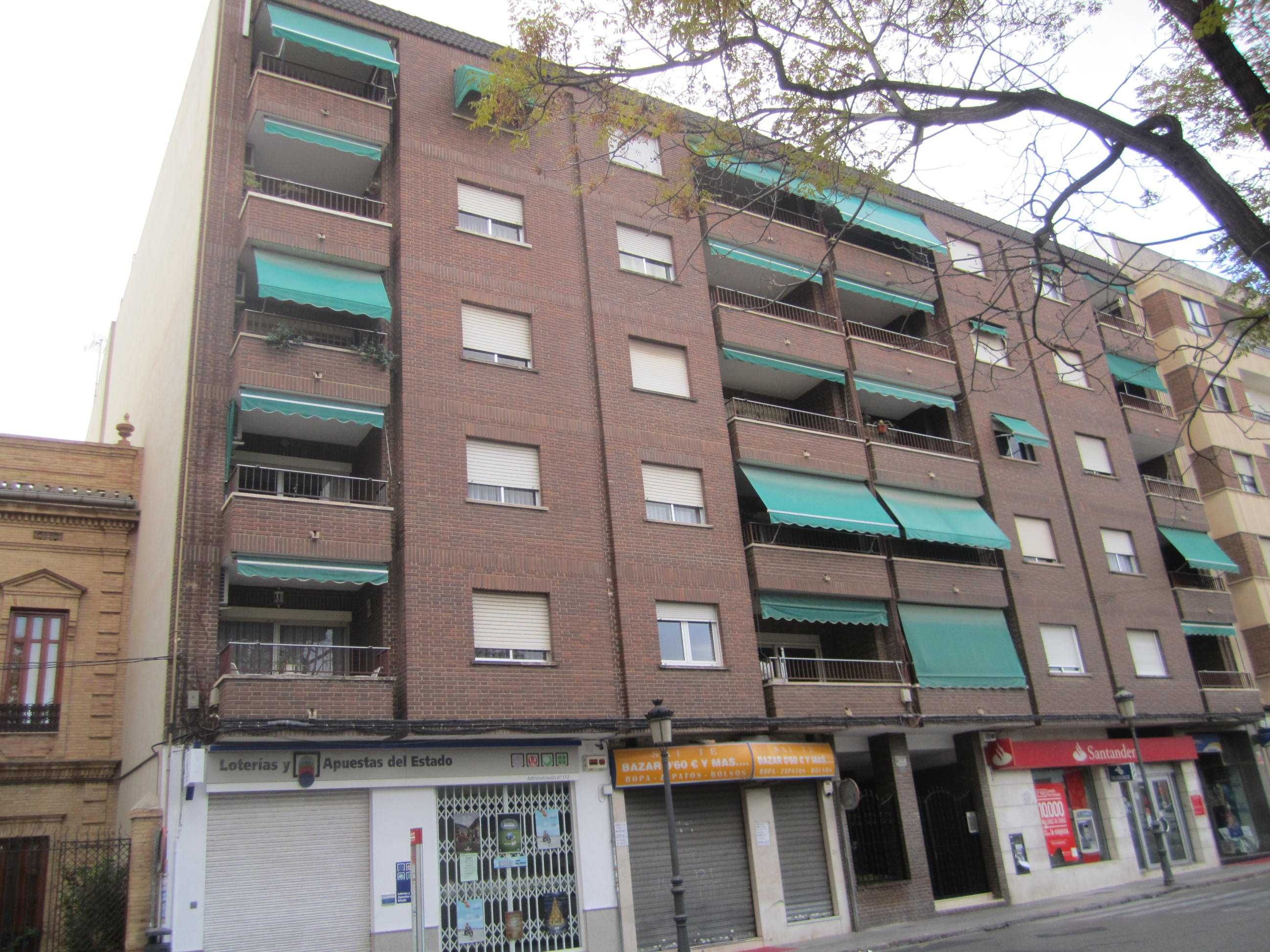 Exterior view of Flat for sale in  Valencia Capital