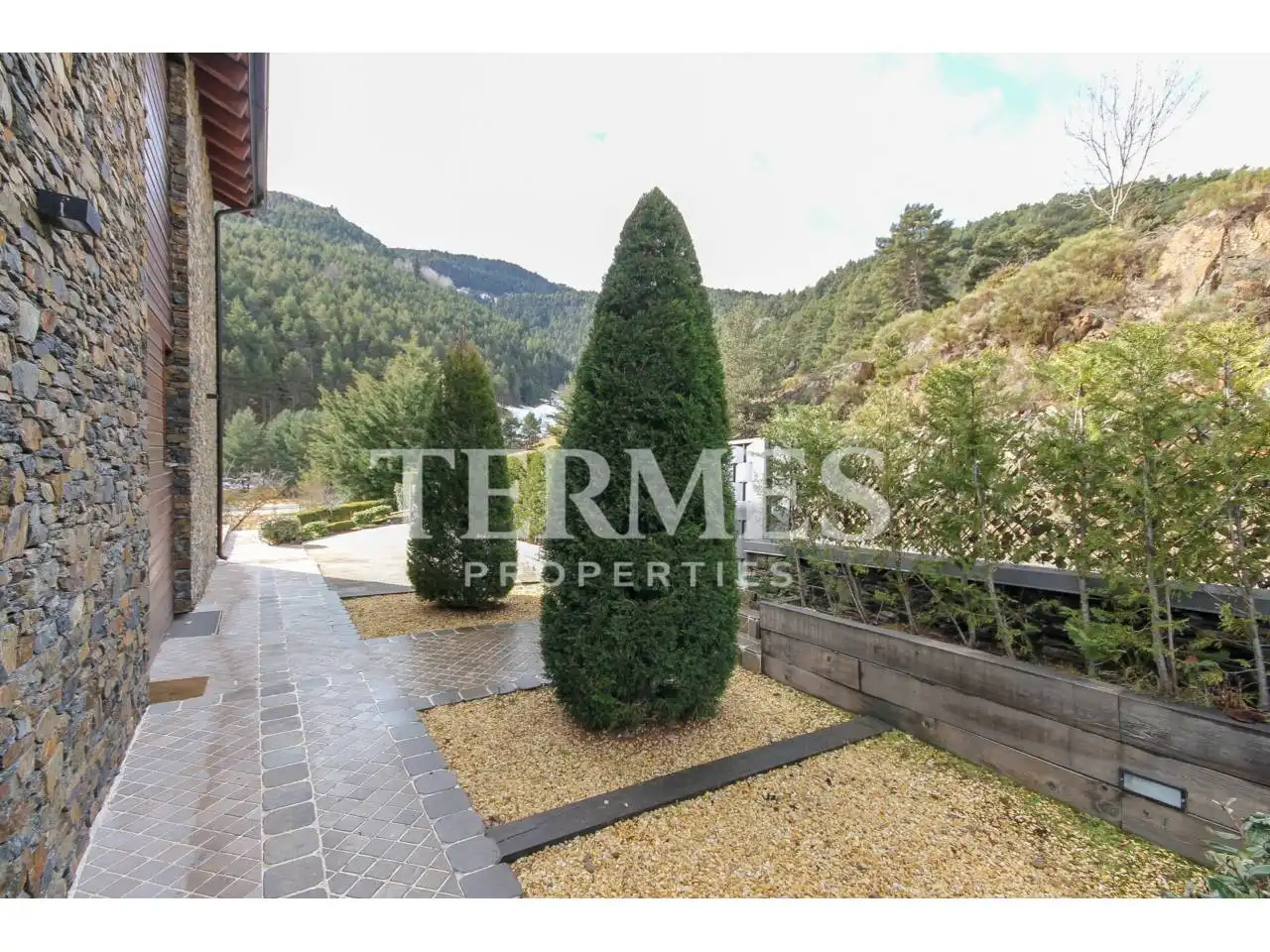 Terraza de Casa o chalet en venta en Alp con Calefacción, Jardín privado y Terraza