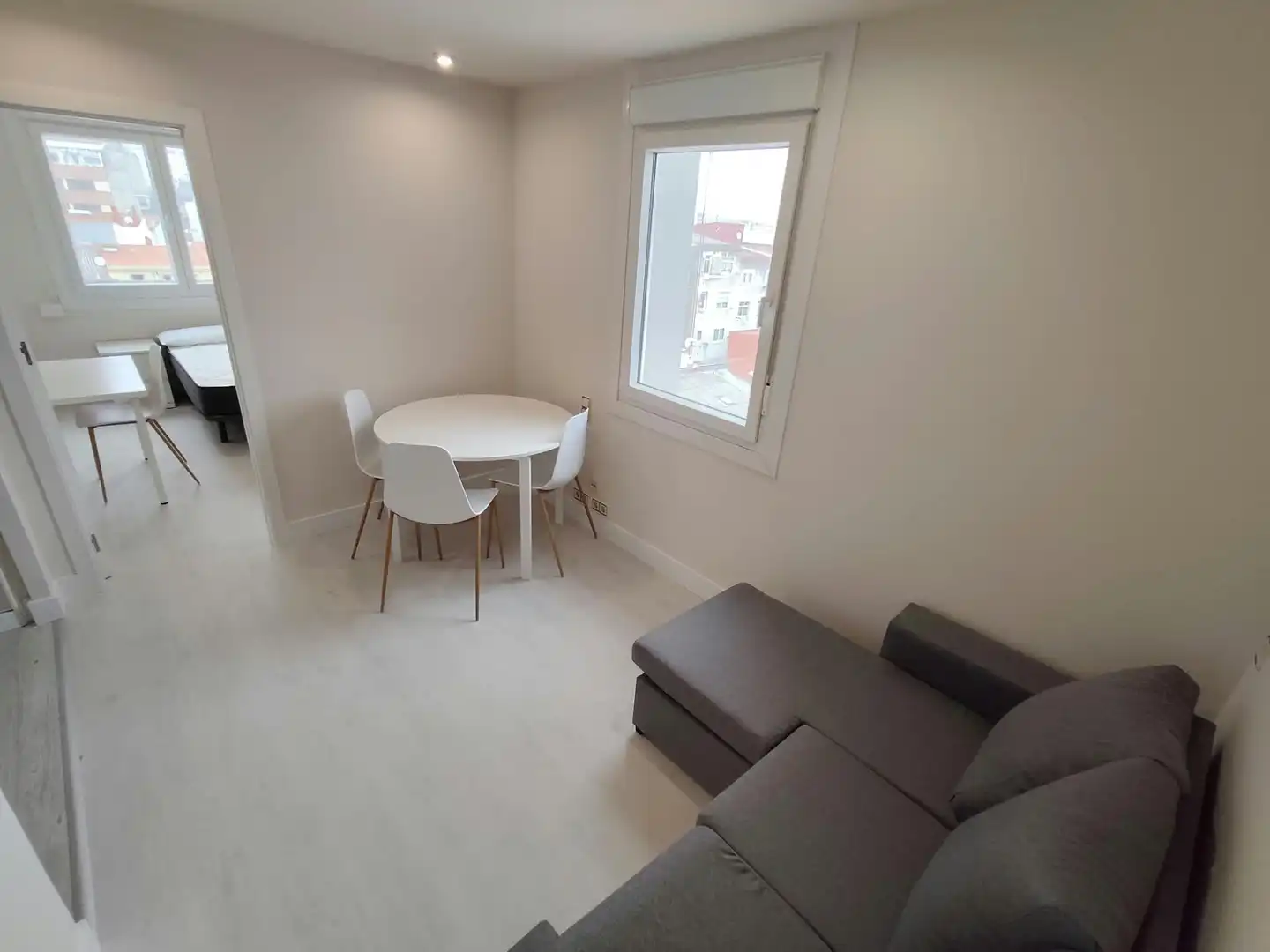 Living room of Flat for share in Os Mallos