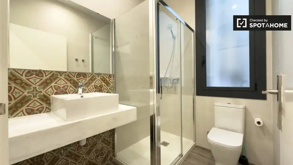 Flat with terrace to rent in Eixample, imagen 4