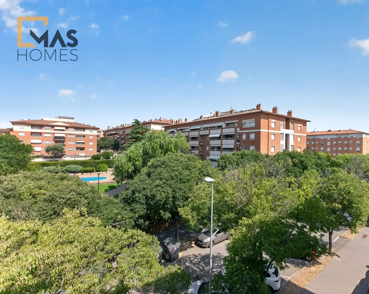 Vista exterior de Pis en venda en Sant Cugat del Vallès amb Aire condicionat, Calefacció i Parquet