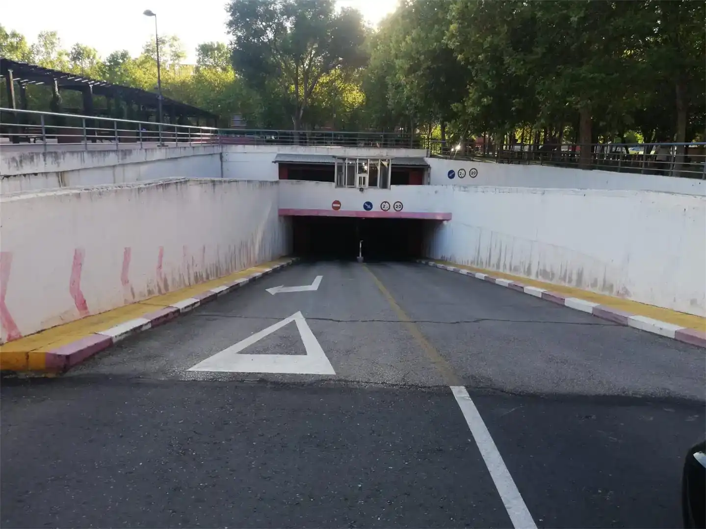 Parking of Garage for sale in Universidad
