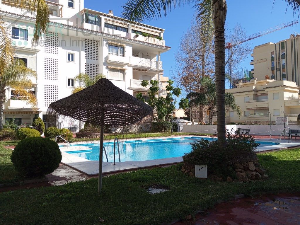 Swimming pool of Flat for sale in Torremolinos  with Air Conditioner