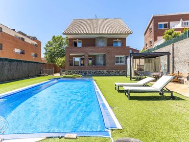 Casa con balcone in vendita a Torrent Ballester