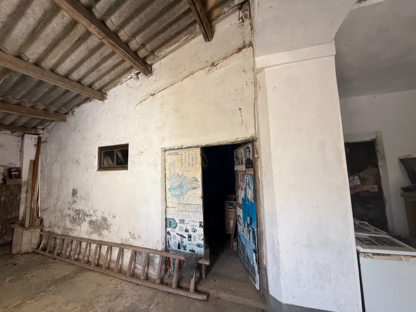 Casa o xalet en venda en Cervatos de la Cueza amb Traster i Moblat