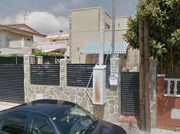 Exterior view of Single-family semi-detached for sale in Vilanova i la Geltrú