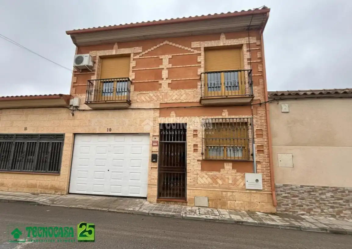 Einfamilien-Reihenhaus zum Verkauf