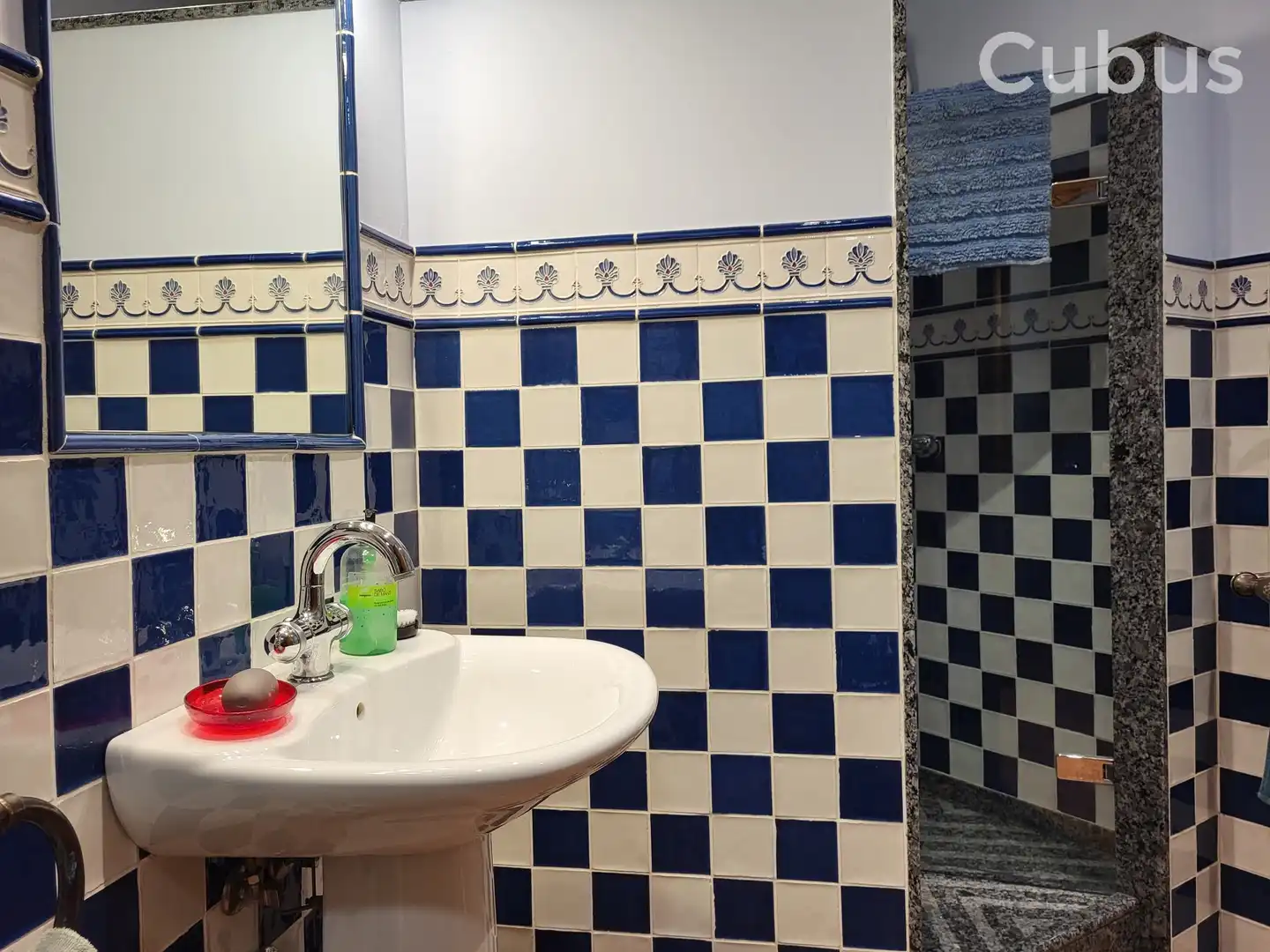 Bathroom of Houses for sale in Les Preses  with Air Conditioner, Heating and Terrace
