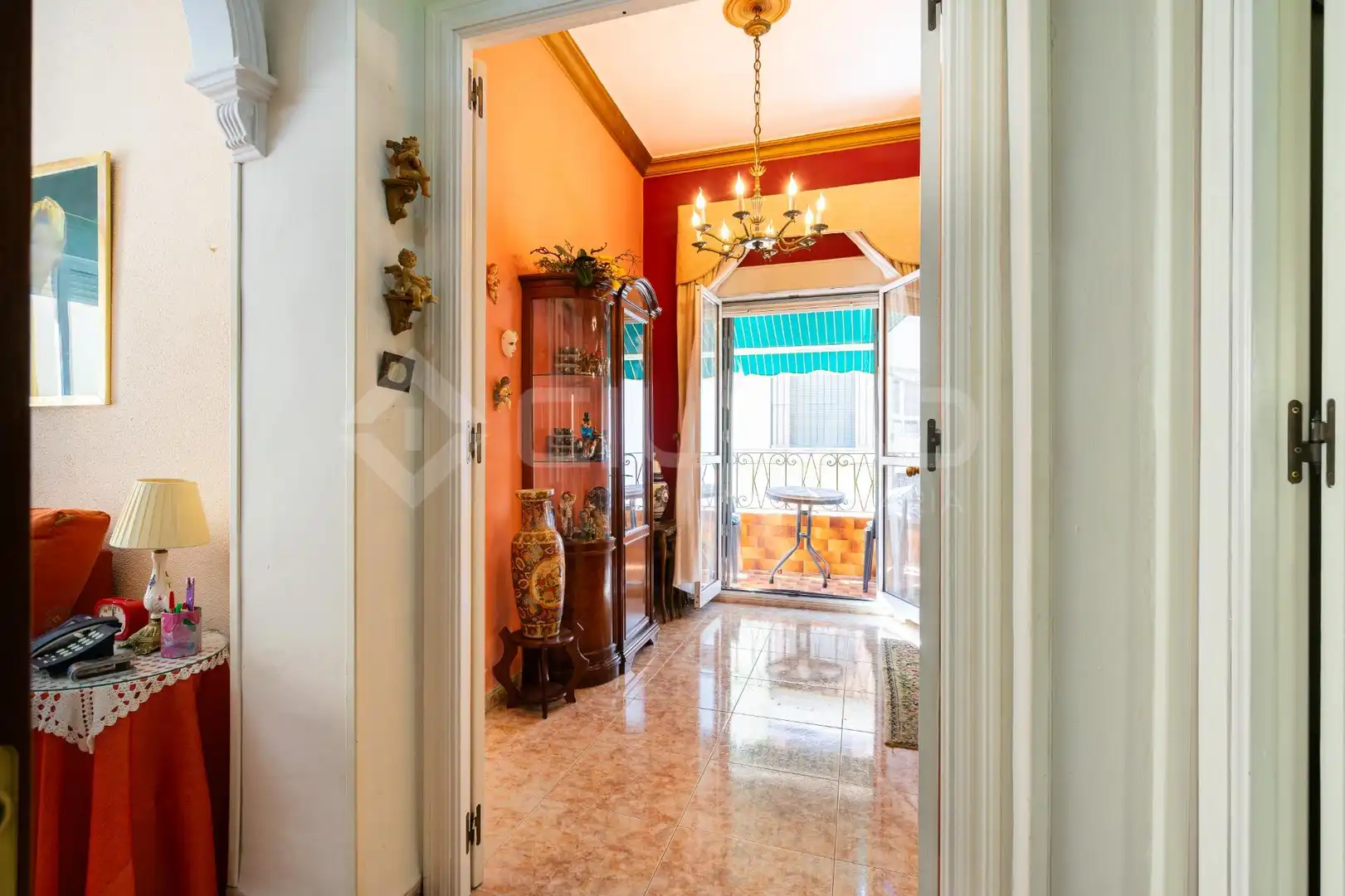 Flat for sale in Sevilla  with Air Conditioner, Storage room and Balcony