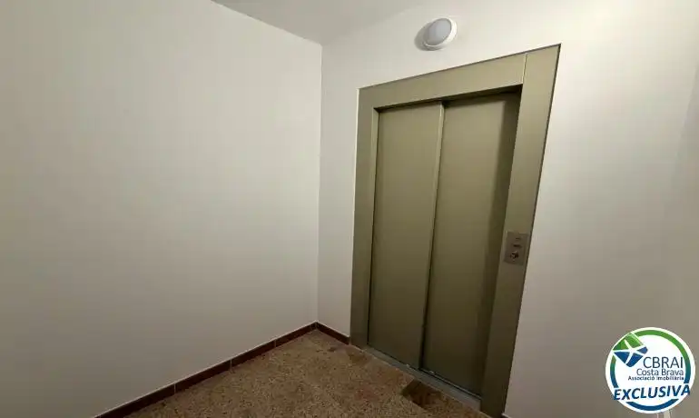 Mini appartamento con ascensore in vendita a Avenida DE RHODE 129 3 1 129, imagen 15