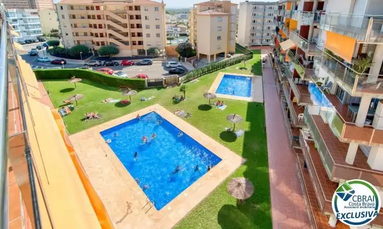 Swimming pool of Apartments for sale in Roses  with Air Conditioner and Furnished