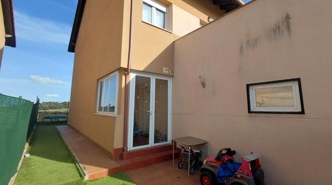 Foto 2 von Einfamilien-Reihenhaus zum Verkauf in Cebada-ur San Benito-gs, Valdefresno, León