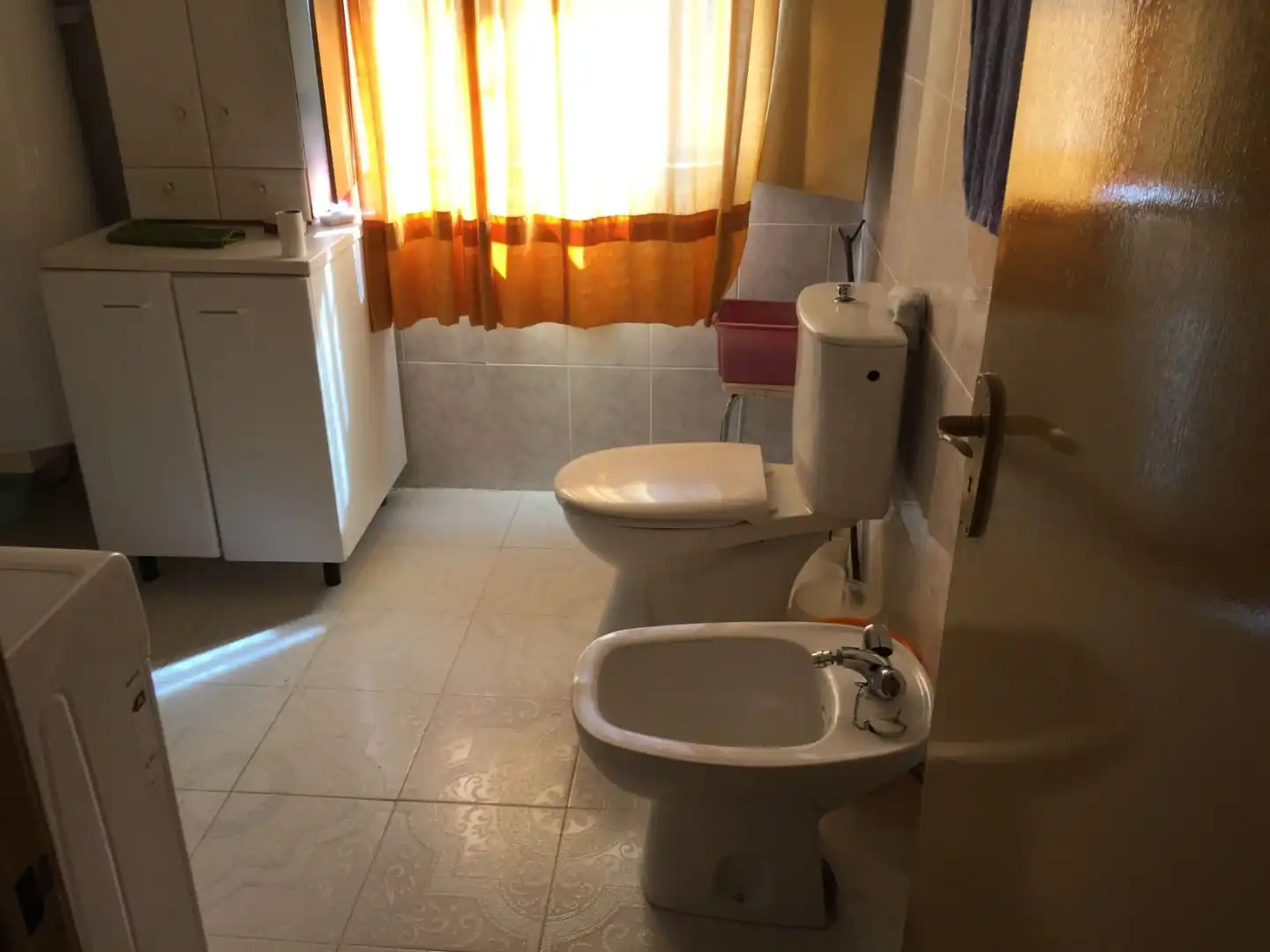 Bany de Casa o xalet en venda en Garganta la Olla amb Calefacció i Moblat
