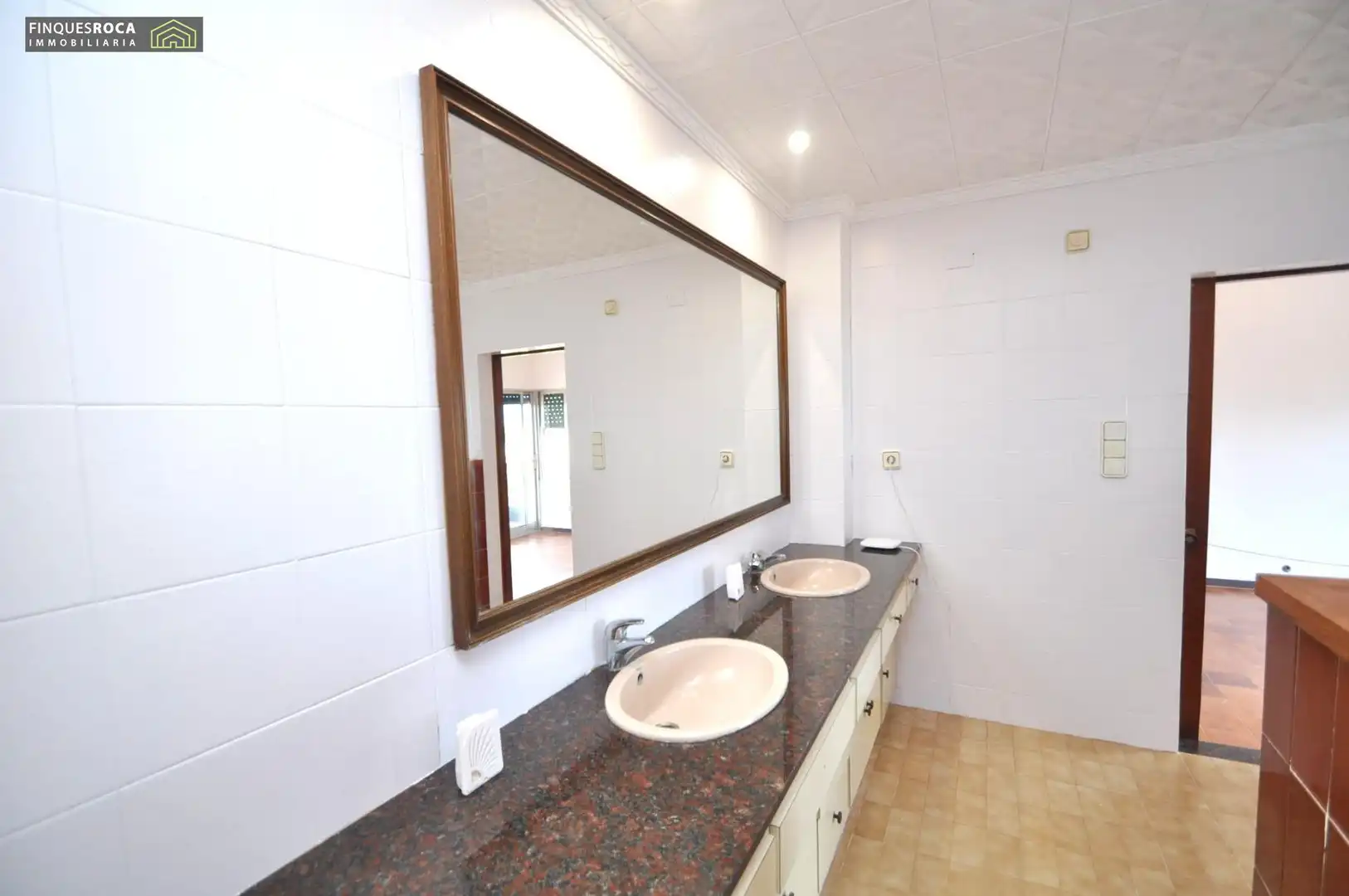 Bany de Casa o xalet en venda en Alcanar amb Aire condicionat, Calefacció i Jardí privat