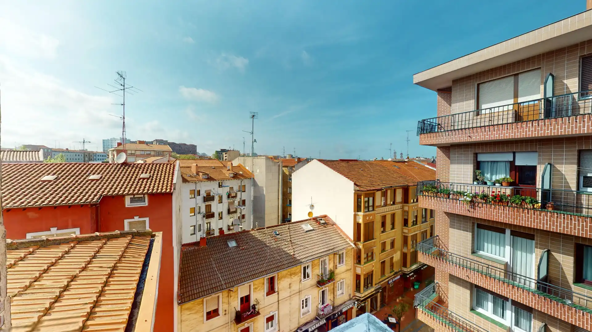 Balcony of Flat for sale in Barakaldo   with Terrace, Washing machine and Balcony