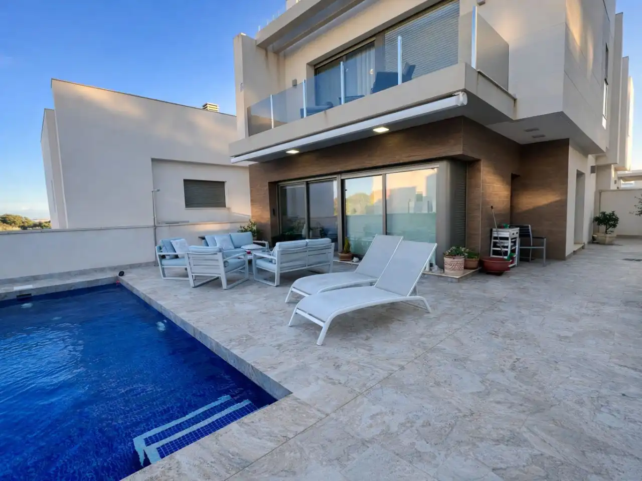 Chalet con terraza en venta en Orihuela Costa