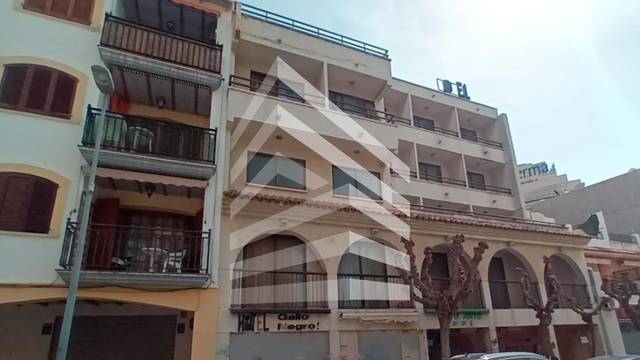 Edificio en Venta en Santiago Rusiñol en Coma-ruga platja