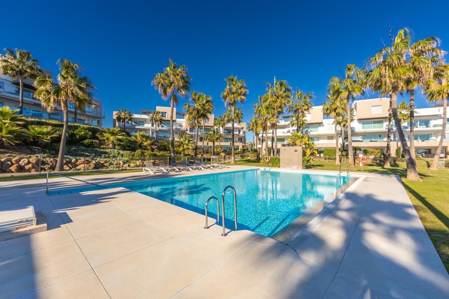 Swimming pool of Apartments for sale in Estepona  with Air Conditioner, Heating and Terrace