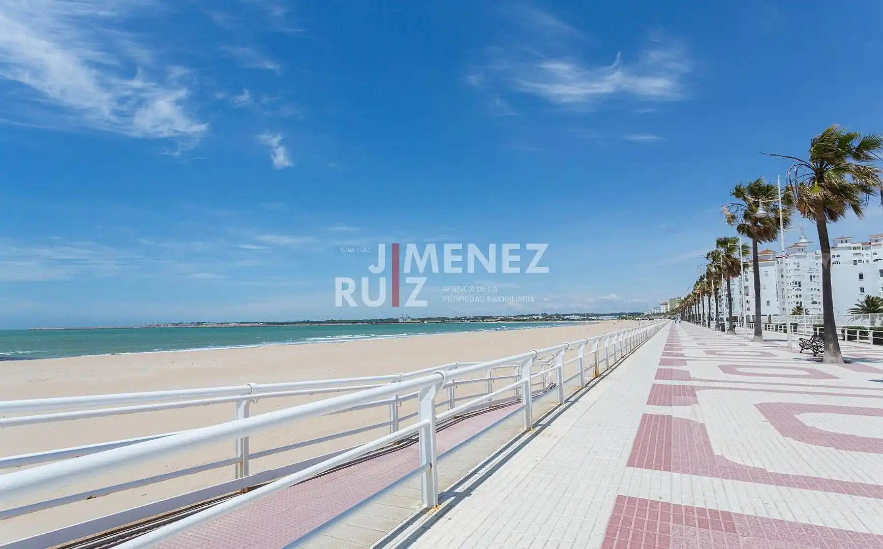Vista exterior de Residencial en venda en El Puerto de Santa María